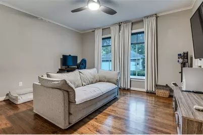 2318 Barberry Drive, Dallas, TX 75211 - Photo 11