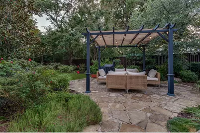 2318 Barberry Drive, Dallas, TX 75211 - Photo 21