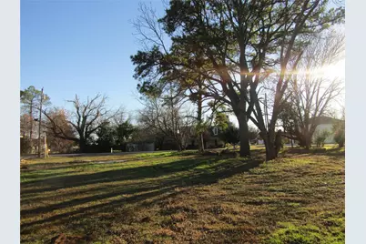 403 E Boyd Avenue, Boyd, TX 76023 - Photo 1