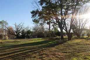 403 E Boyd Ave, Boyd, TX 76023 - Photo 1
