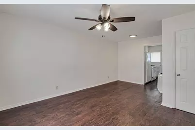 206 E Rogers Street, Arlington, TX 76011 - Photo 3