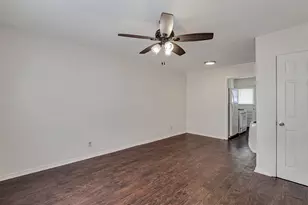 206 E Rogers St, Arlington, TX 76011 - Photo 3