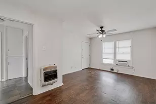 206 E Rogers St, Arlington, TX 76011 - Photo 5