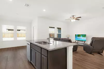 712 Cool Canyon Trail, Princeton, TX 75407 - Photo 5