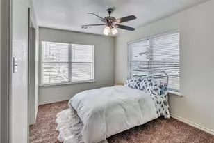 1719 St Louis Ave, Fort Worth, TX 76110 - Photo 7