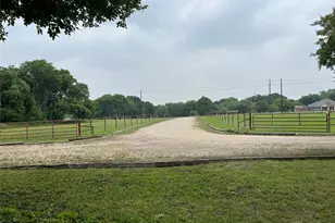 1003 East Ovilla Road, Red Oak, TX 75125 - Photo 11