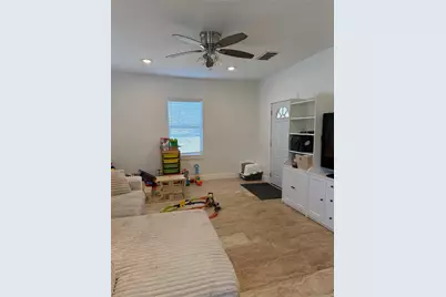 809 S Wine Street, Gainesville, TX 76240 - Photo 7