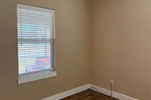 809 S Wine St, Gainesville, TX 76240 - Photo 27