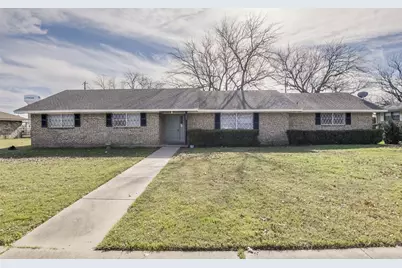 105 Stiles Drive, Midlothian, TX 76065 - Photo 1