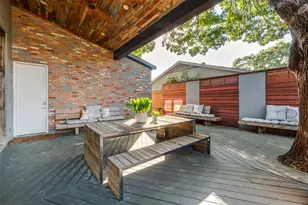 8915 Stanwood Dr, Dallas, TX 75228 - Photo 31