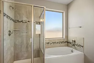 424 Eureka Ct, Burleson, TX 76028 - Photo 23