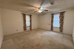 209 N Harrison St, Roxton, TX 75477 - Photo 15