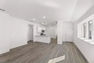 1636 Mdw Crst Dr, Aubrey, TX 76227 - Photo 3