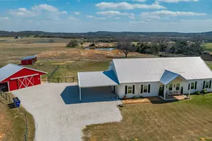 646 Co Rd 2121, Gainesville, TX 76240 - Photo 1