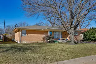 405 Meadow Dr, Gainesville, TX 76240 - Photo 3