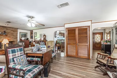 405 Meadow Drive, Gainesville, TX 76240 - Photo 15