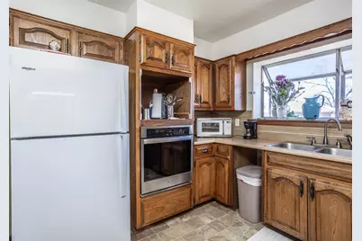 405 Meadow Drive, Gainesville, TX 76240 - Photo 9