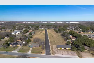 115 Electra Street, Hillsboro, TX 76645 - Photo 3