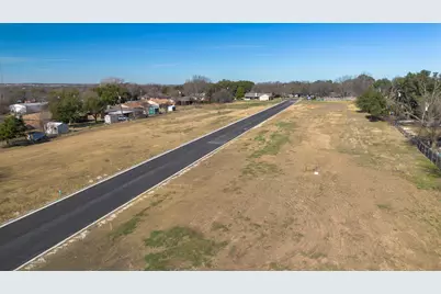 115 Electra Street, Hillsboro, TX 76645 - Photo 7