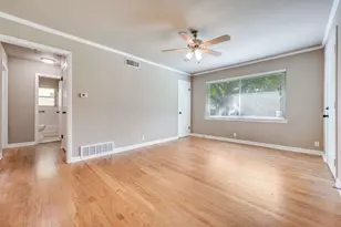 2631 Danny Ln, Farmers Branch, TX 75234 - Photo 3