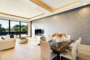 10230 Marsh Ln, Dallas, TX 75229 - Photo 23