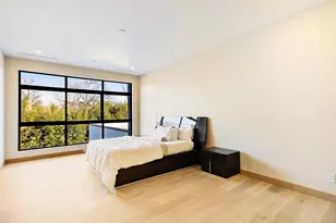 10230 Marsh Ln, Dallas, TX 75229 - Photo 27