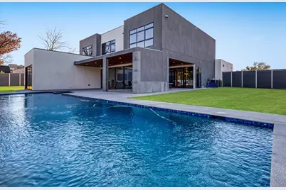 10230 Marsh Lane, Dallas, TX 75229 - Photo 9