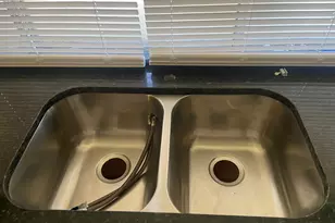 1711 W Spring Creek Pkwy, Plano, TX 75023 - Photo 7