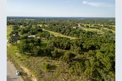 2124 Lacee Court, Granbury, TX 76048 - Photo 11
