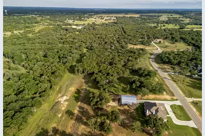 2124 Lacee Court, Granbury, TX 76048 - Photo 7