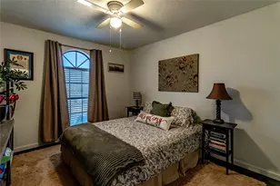 266 E Ridgegate Dr, Garland, TX 75040 - Photo 29