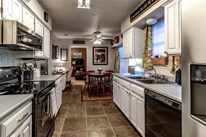 266 E Ridgegate Drive, Garland, TX 75040 - Photo 3