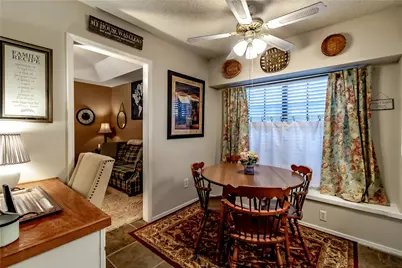 266 E Ridgegate Drive, Garland, TX 75040 - Photo 5