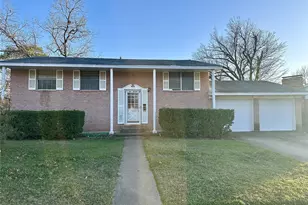 206 Senter Valley Rd, Irving, TX 75060 - Photo 1