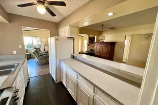 2805 Scott Mill Rd, Carrollton, TX 75007 - Photo 5