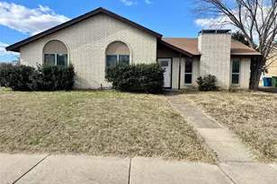 2805 Scott Mill Rd, Carrollton, TX 75007 - Photo 1