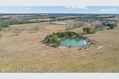 1044 County Road 3230, Windom, TX 75492 - Photo 29