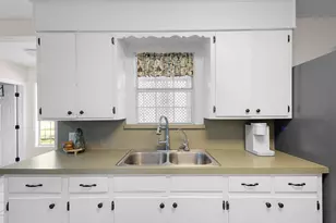 638 Main St, Paradise, TX 76073 - Photo 11