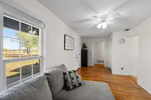 638 Main St, Paradise, TX 76073 - Photo 3