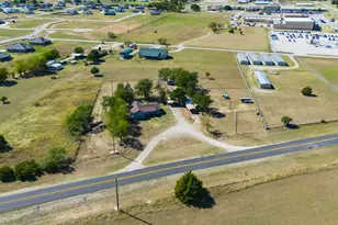 638 Main St, Paradise, TX 76073 - Photo 25