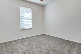 10917 Hornby St, Fort Worth, TX 76108 - Photo 9