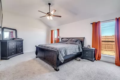 1402 Dry Creek Drive, Cleburne, TX 76033 - Photo 7