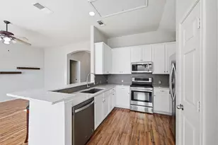 1020 Hay Stack Ct, Little Elm, TX 75068 - Photo 5