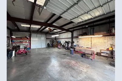 3901 S Nolan River Road, Cleburne, TX 76033 - Photo 17