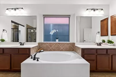 350 Falstaff Drive, Roanoke, TX 76262 - Photo 27