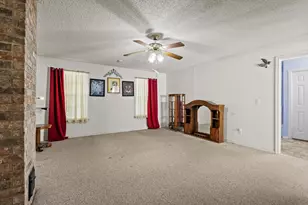 1858 Farm Rd 1506, Paris, TX 75460 - Photo 11