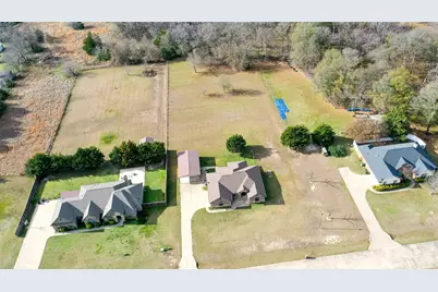 1805 Kandy Lane, Post Oak Bend, TX 75142 - Photo 37