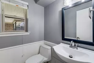 9352 Heatherdale Dr, Dallas, TX 75243 - Photo 21