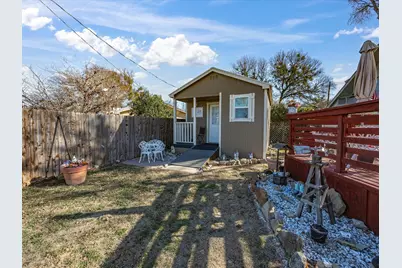 611 Elm Circle, Lake Bridgeport, TX 76426 - Photo 5