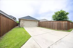516 Gibbons Crk Trl, McKinney, TX 75071 - Photo 23